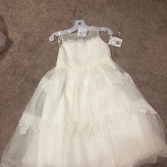 David’s bridal flower girl dress. - Picture 1 of 2